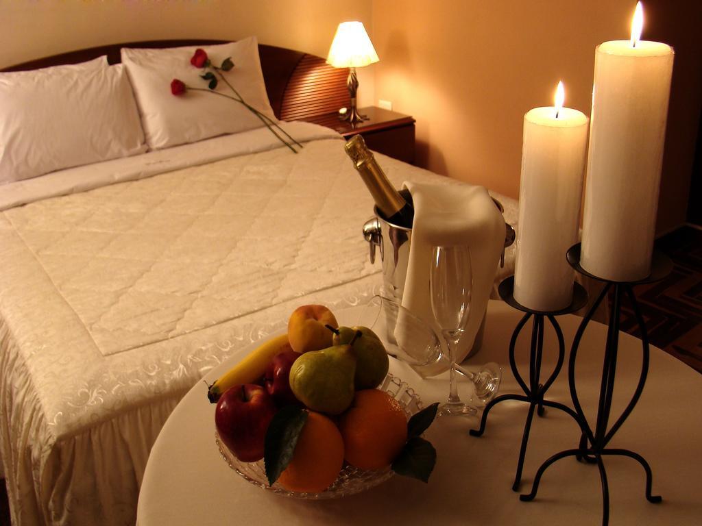 Hotel Torre Norte Трухильо Екстериор снимка